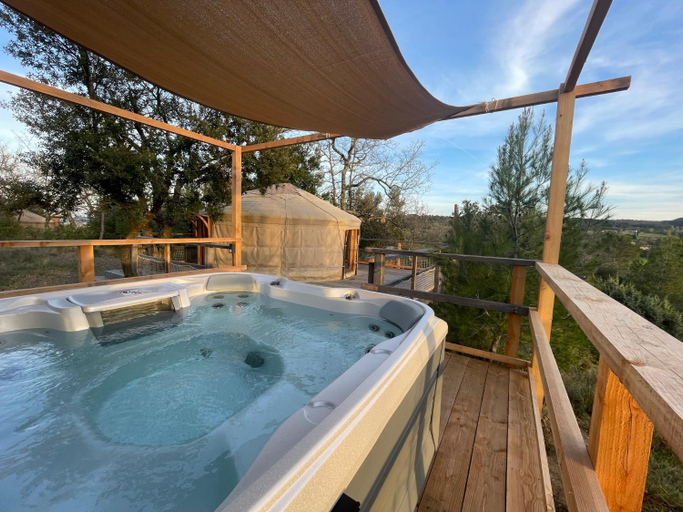 Sport & Beauty 5, Les Yourtes de Provence, Gard