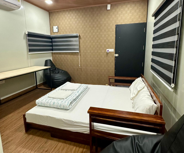 Bedroom 9
