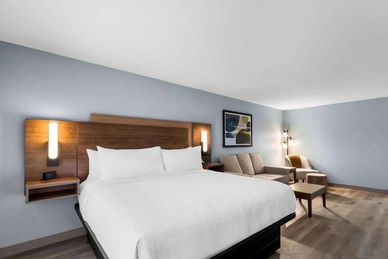 Bedroom 5