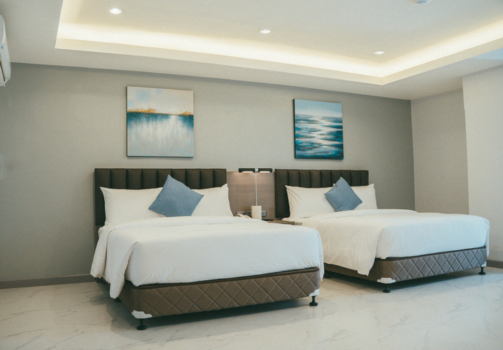 Bedroom 13