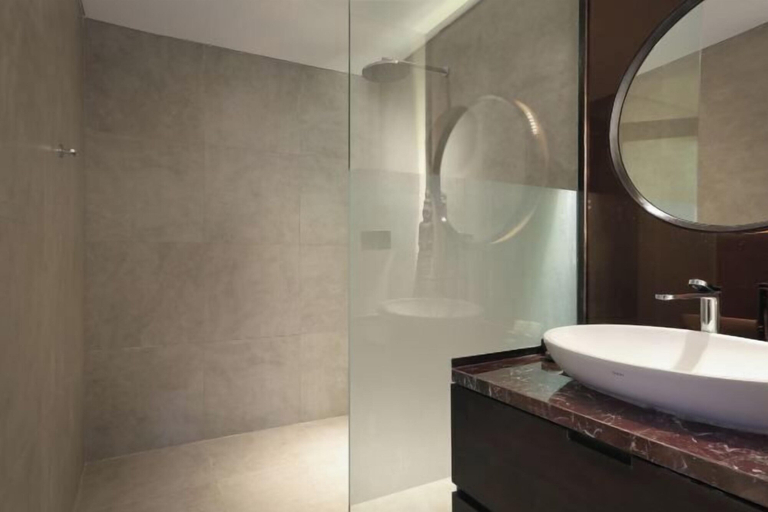 Bathroom 17