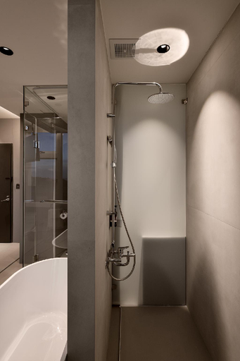 Bathroom 9
