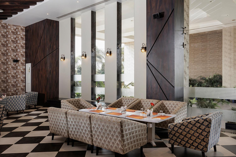 Food & Drinks 4, Hotel The Roman Park , Durg