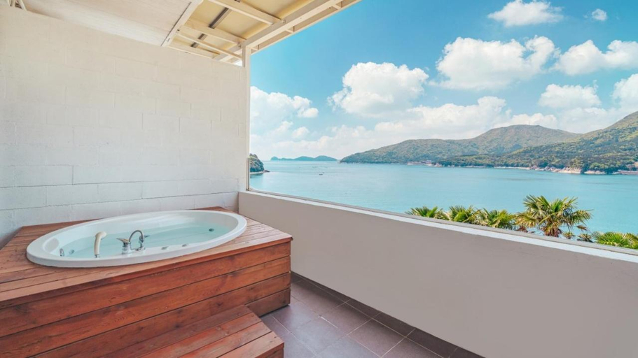 Bathroom 3, Arasol Pension, Geoje