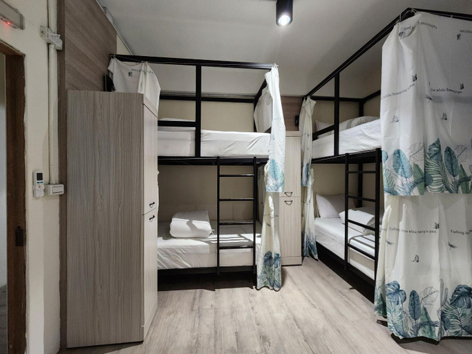 Bedroom 9