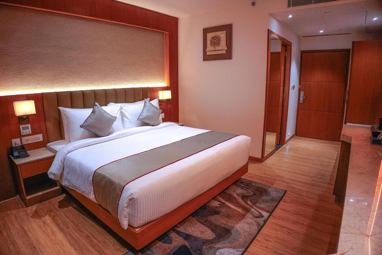 Hotel Crystal Inn Plaza Delhi Airport, West
