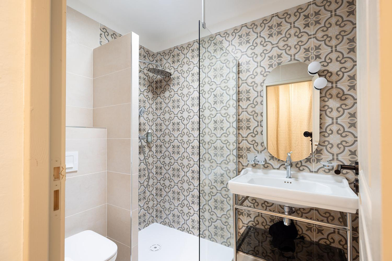 Bathroom 3, Chateau la Beaumetane, Bouches-du-Rhône