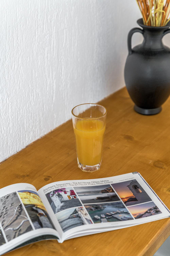 Food & Drinks 5, Anastasia's Triovasalos, South Aegean