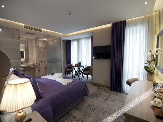 Others 4, Tk Taxim Hotel, Beşiktaş
