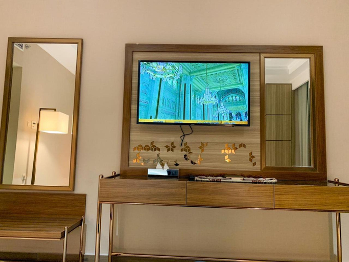 Bathroom 5, Midan Hotel, Makkah