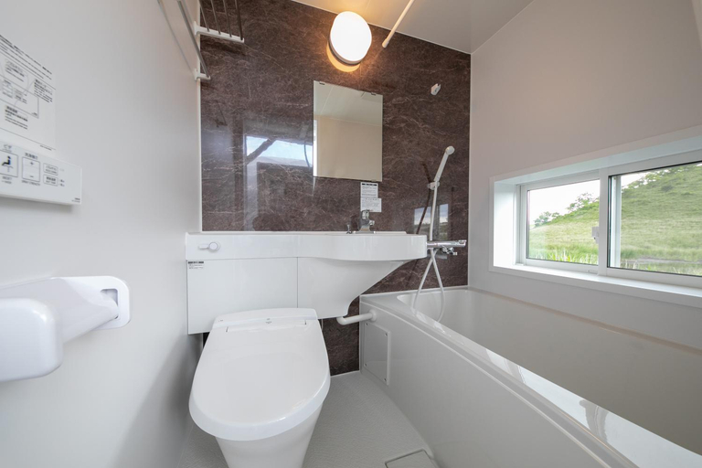Bathroom 5, GRAND VERDE RESORT, Beppu