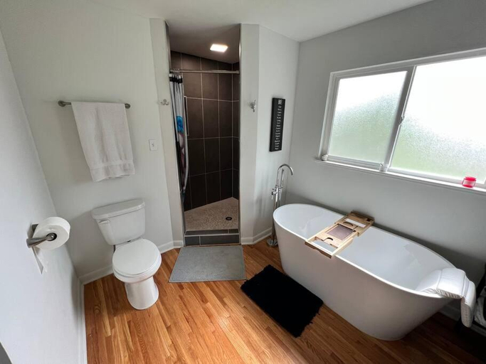 Bathroom 3, Luxury 3b-3b- Hot tub, Sauna, Personal Gym, Denver