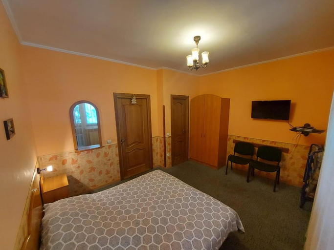Others 5, Затишок, Skolivs'kyi