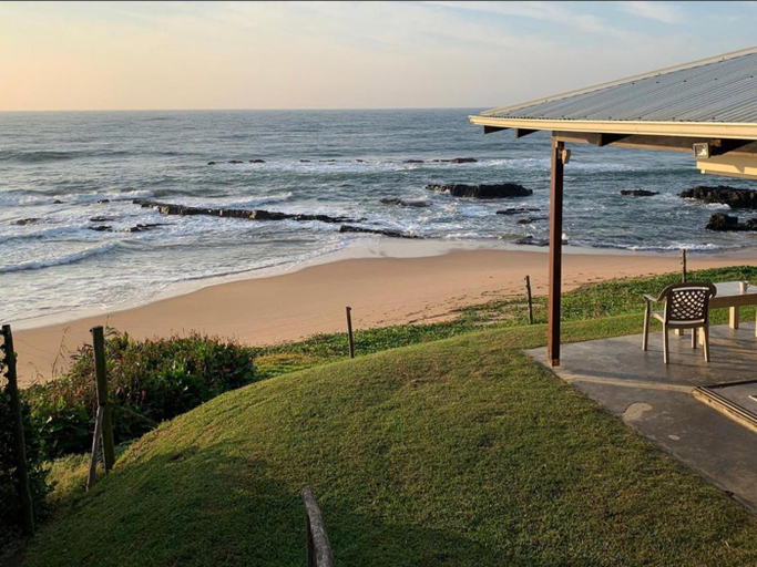 View 5, Sea-Cottage Beachfront Accommodation, iLembe