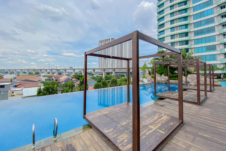 Sport & Beauty, Nice and Elegant  2BR at Grand Kamala Lagoon Apartment By Travelio, Bekasi