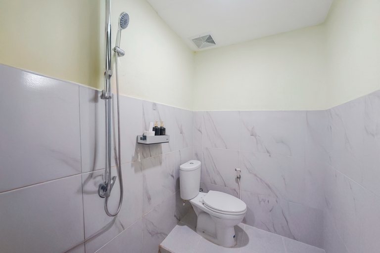 Bathroom 6