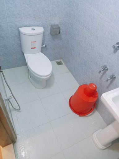 Bathroom 2, Star Plus Hotel, Dhaka