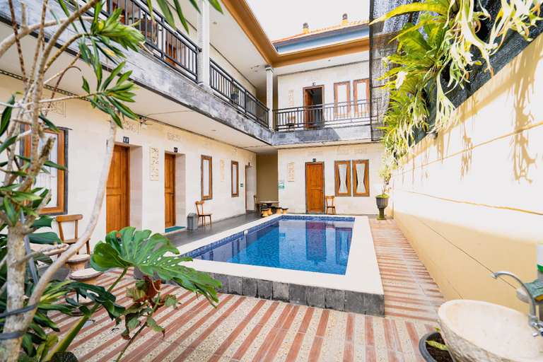 Swimming Pool 6
