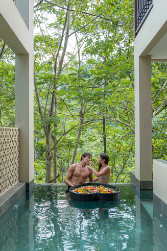 Swimming Pool 14