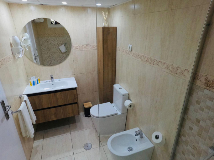 Bathroom 4, Bahia Serena, Almería