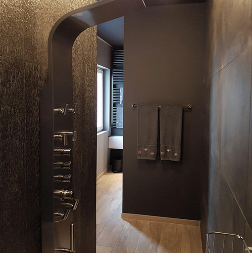 Bathroom 5, Goodnight Antwerp, Antwerpen