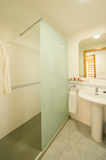Bathroom 4, Torre San Diego by Mc, Alicante