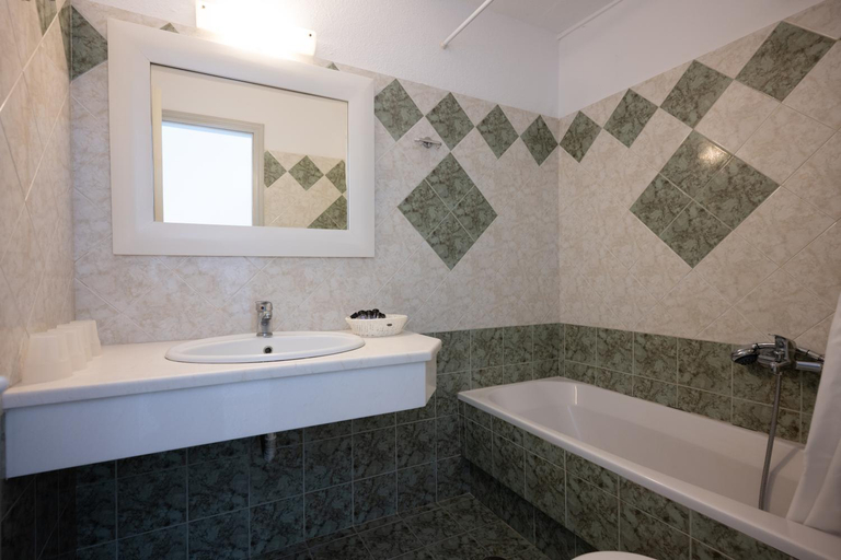 Bathroom 3, Anixi Hotel Mykonos, South Aegean