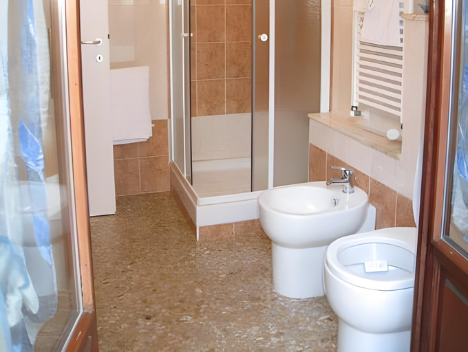 Bathroom 2, Affittacamer SKIPPER, Ascoli Piceno