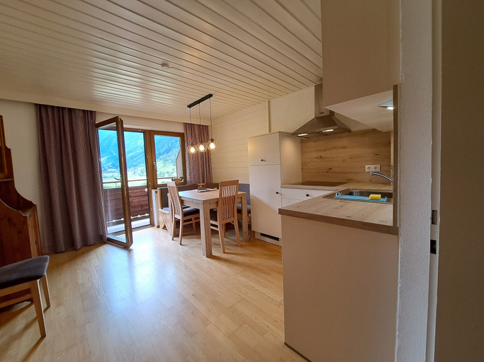 Others 4, Haus Kaunergrat, Landeck