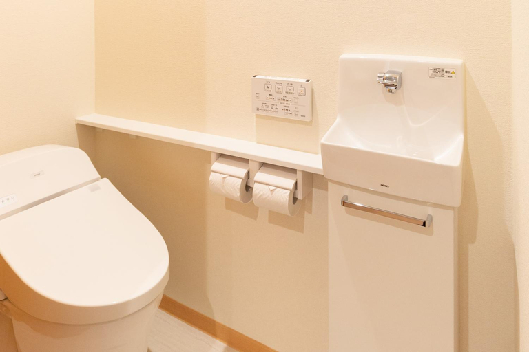 Bathroom 3, Hakuba Powder Mountain, Hakuba