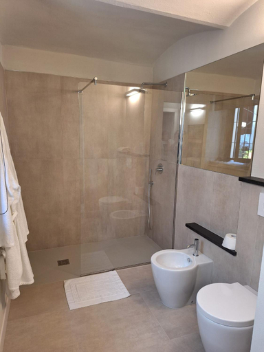 Bathroom 3, dormire e mangiare da Geppe, Asti