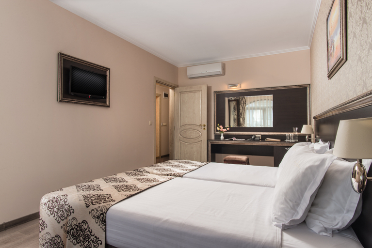 Bedroom 3, Hotel & Spa Diamant Residence, Nesebar