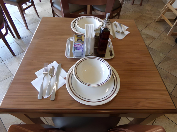 Food & Drinks 5, Cowlitz River Lodge, Lewis
