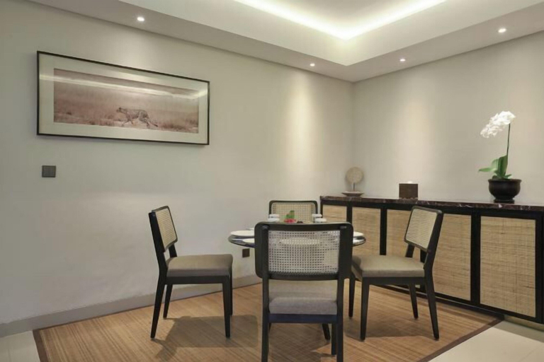 Dining Room 20
