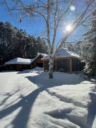 Exterior & Views 2, Haliburton Post House, Haliburton