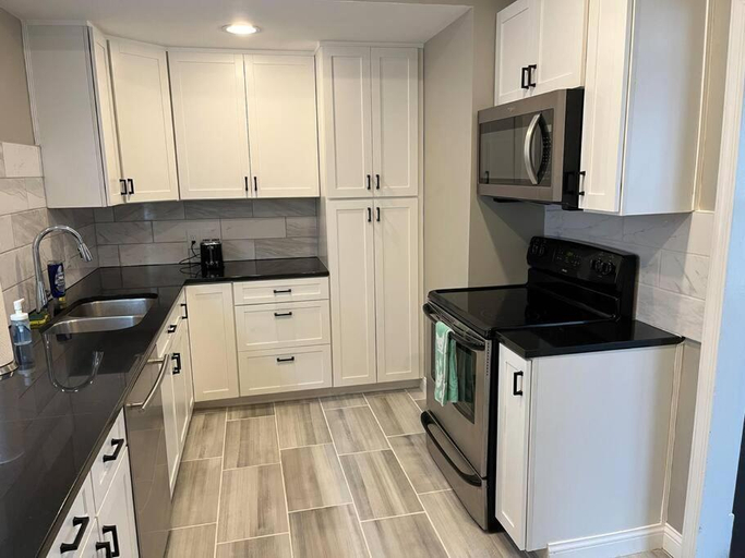 Others 3, Ridgeway 2 Bedroom House near Xavier Downtown, Hamilton