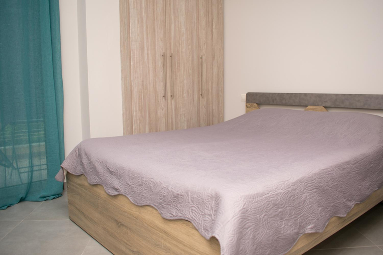 Others 3, Angie’s apartment, Peloponnese