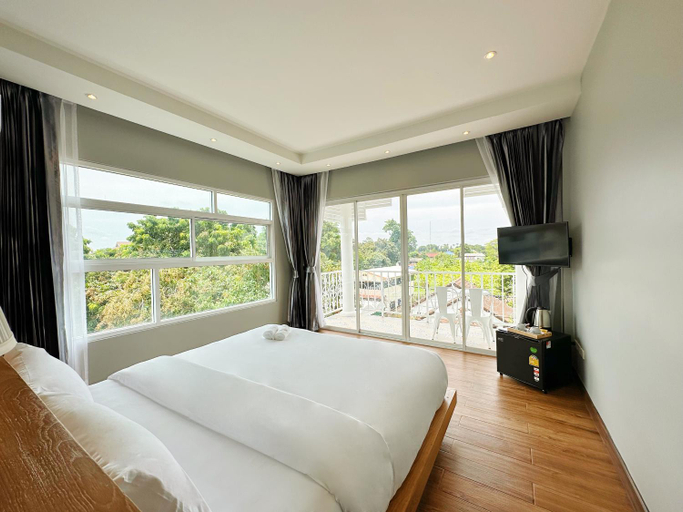 Bedroom 11