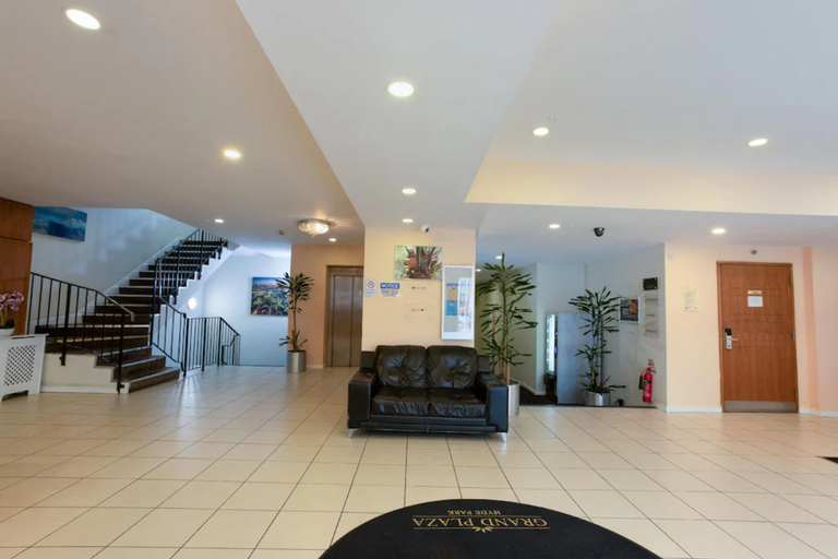 Others 5, Grand Plaza Serviced Apartments, London