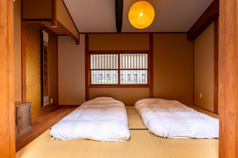 Others 5, Mokuren, Kyoto
