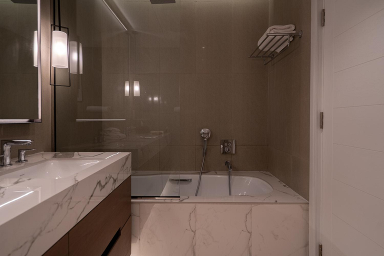 Bathroom 24