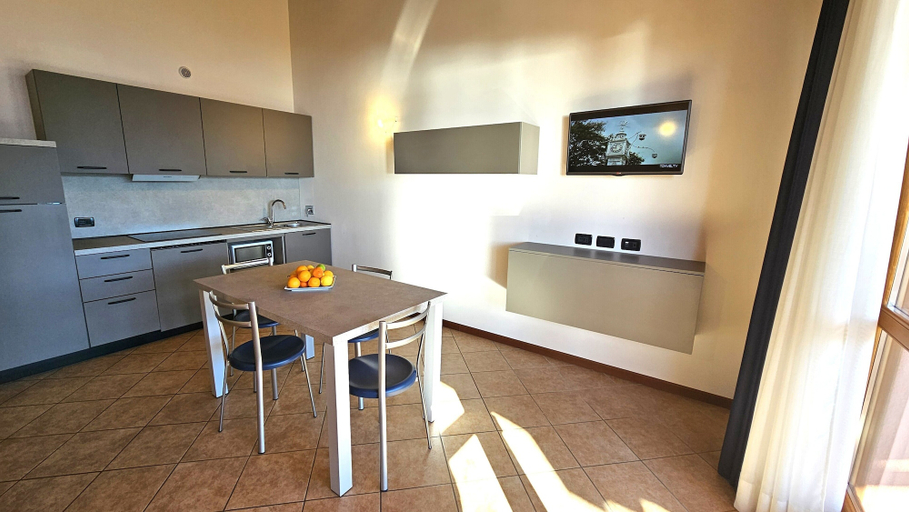 Others 5, RESIDENCE BORGO DEI LIMONI, Brescia