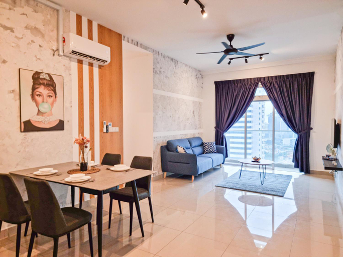 Dining Room 14