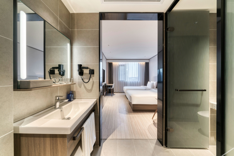 Bathroom 3, Hanting Hotel Ningbo Passenger Terminal Center, Ningbo