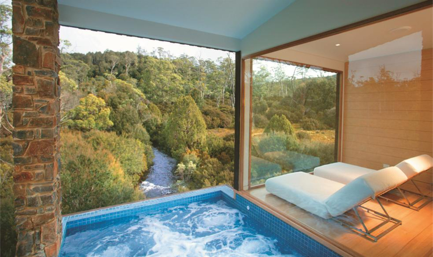 Sport & Beauty 2, Peppers Cradle Mountain Lodge, Kentish