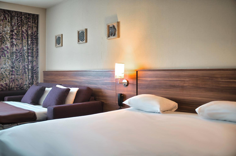 Bedroom 3, KYRIAD PRESTIGE MULHOUSE - Basel, Haut-Rhin