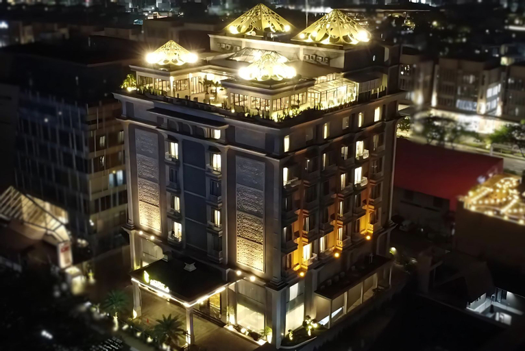 The Grantage Hotel and Sky Lounge BSD, South Tangerang