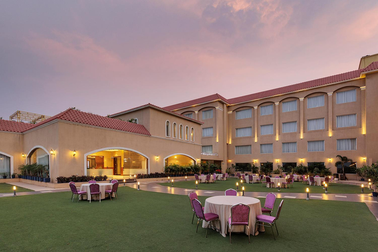 Others 5, Hotel The Roman Park , Durg