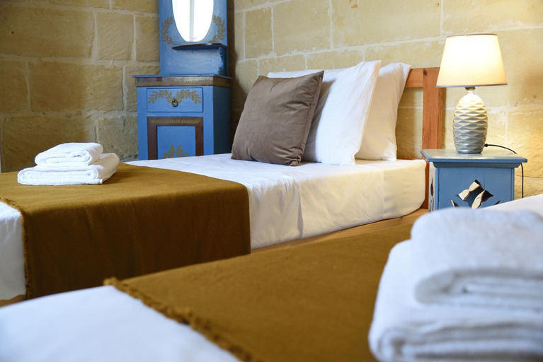 Others 2, Gawhra B&B