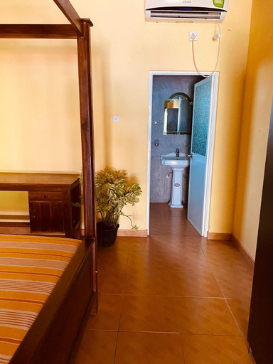 Others 5, Villa Elegance, Habaraduwa